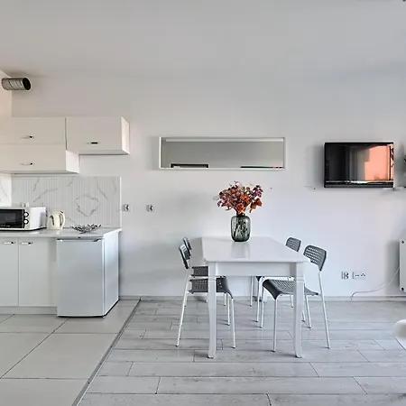 Urbannest Walowa 25c Apartmán *